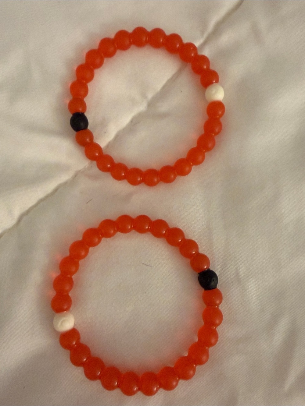 Lokai Red Beaded Silicone Bracelet Set Save the Children set of 2